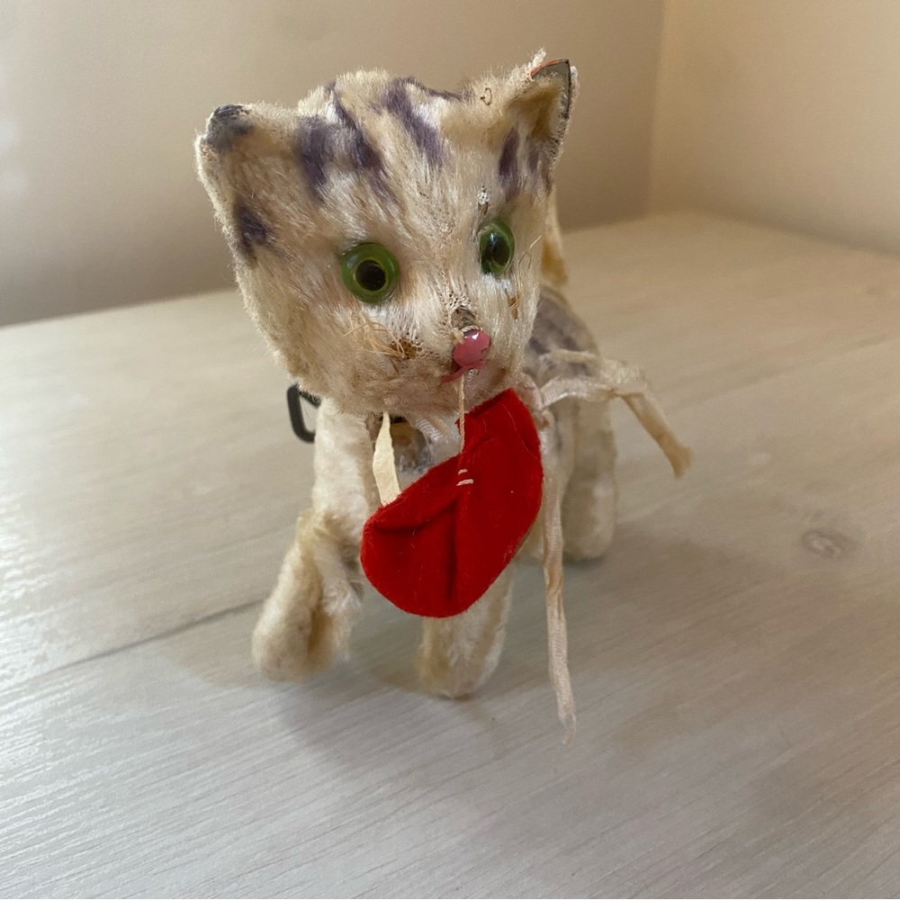 Vintage 1960s Japan Alps Windup Walking Cat Kitten Animal 5" Tall Acceptable